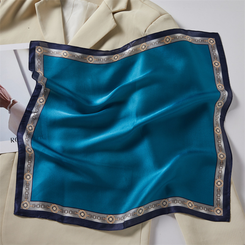 Black Four-Panel Silk Authentic Silk Scarf