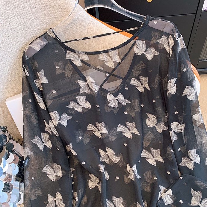 Plump Girls Slimming Retro Floral Chiffon Top