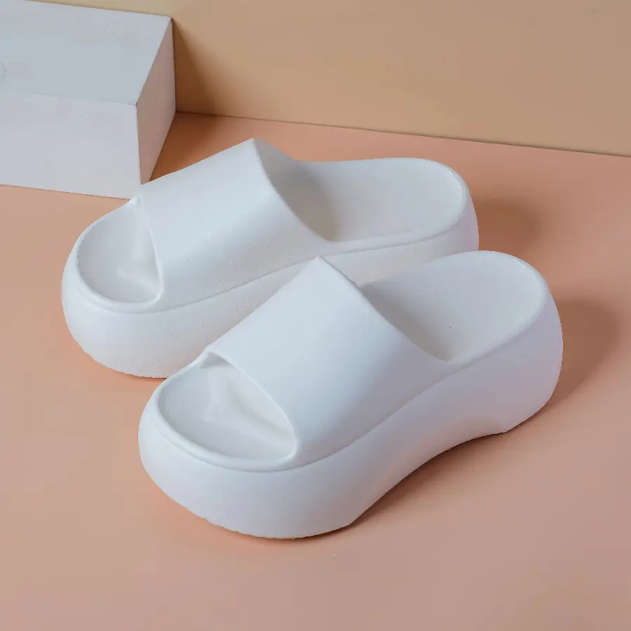 Womens Thick-soled Wear-resistant Non-slip Sandals