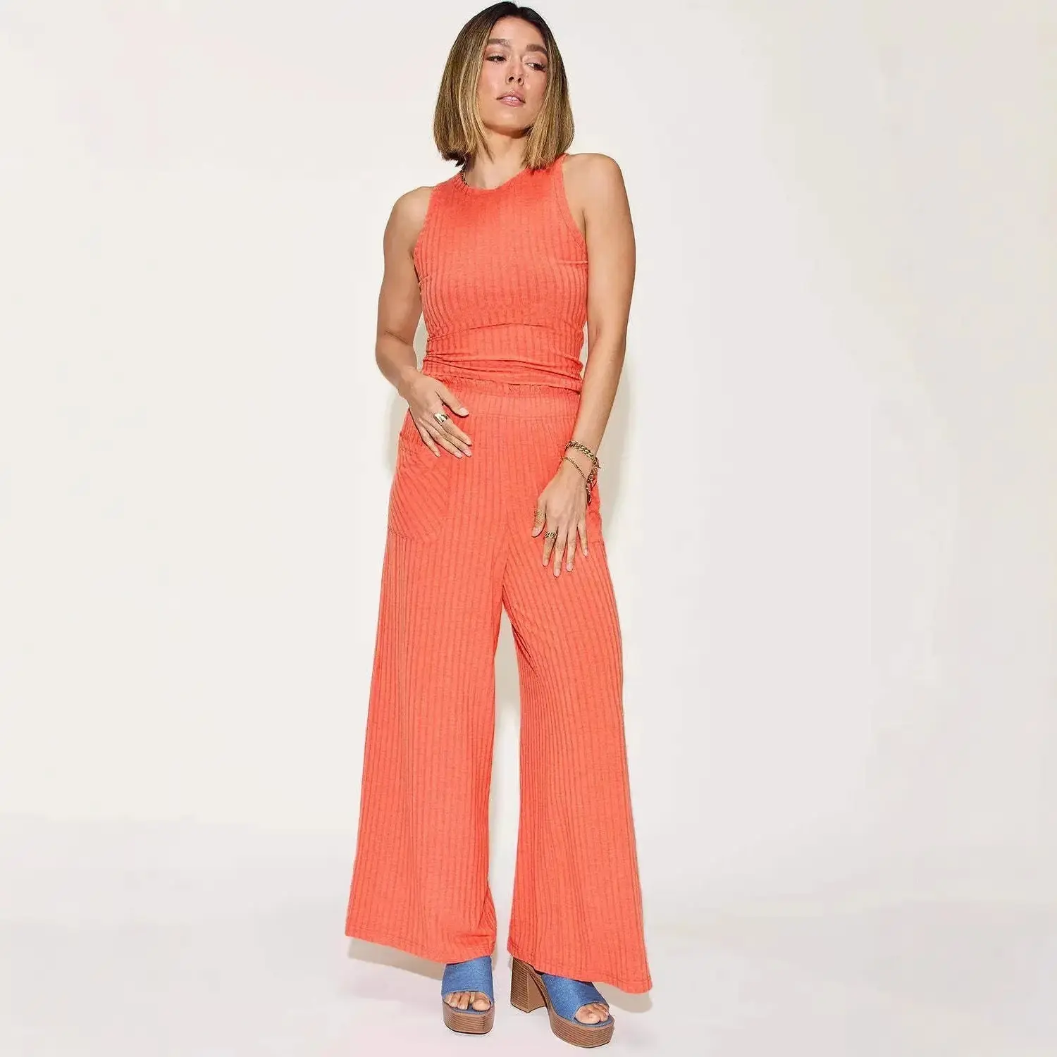 Fashionable Sleeveless Vest And Draped Wide-Leg Pants