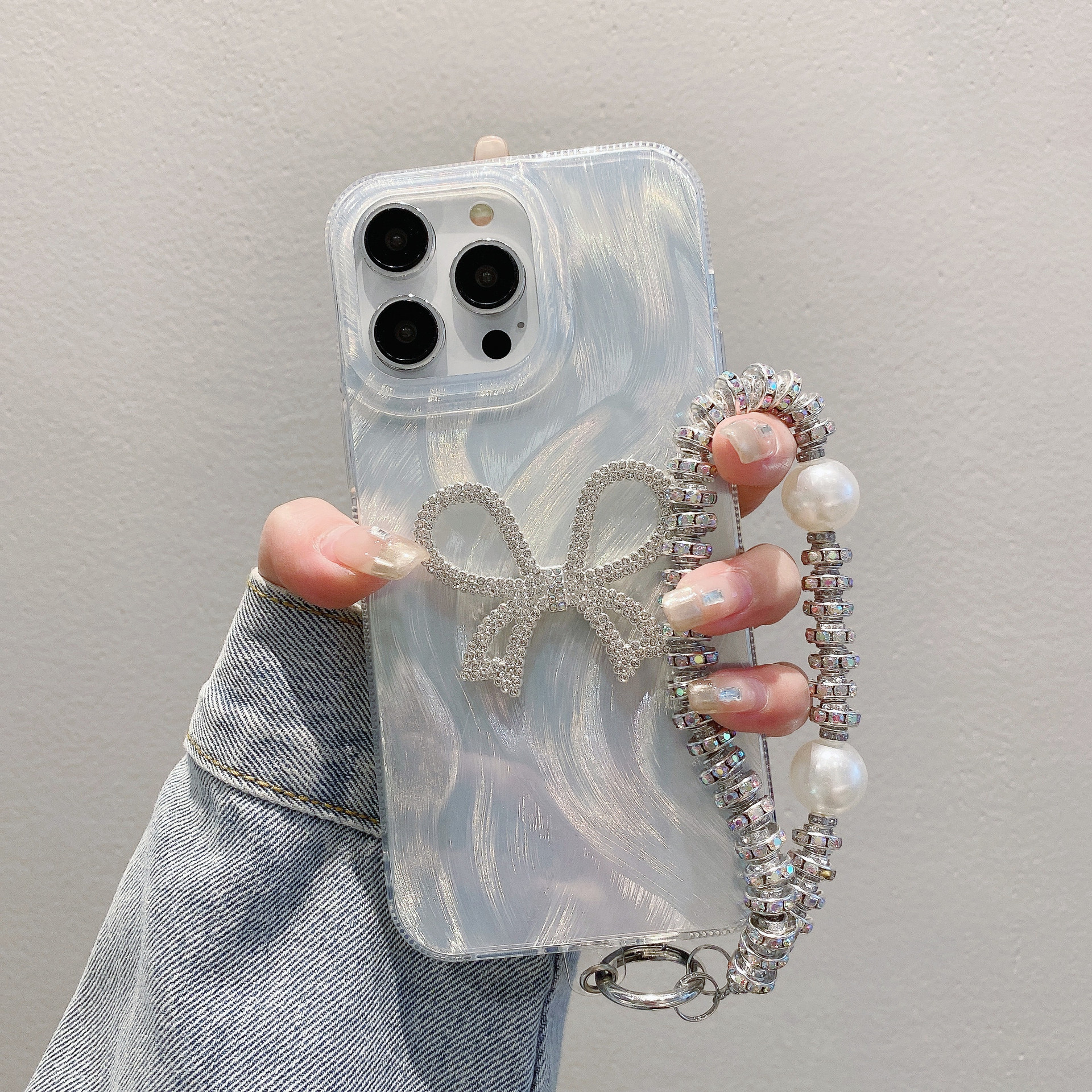 Luxury Feather Yarn Bow Knot Chain Phone Case