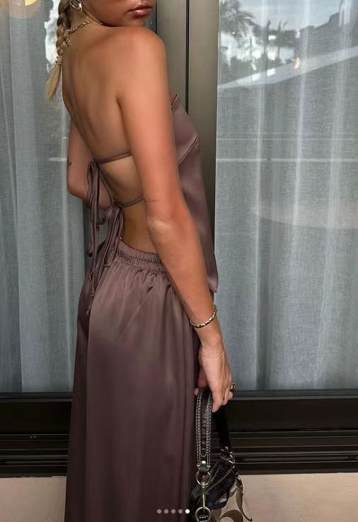 Urban Leisure Solid Color Fashion Graceful Tube Top Satin Suit