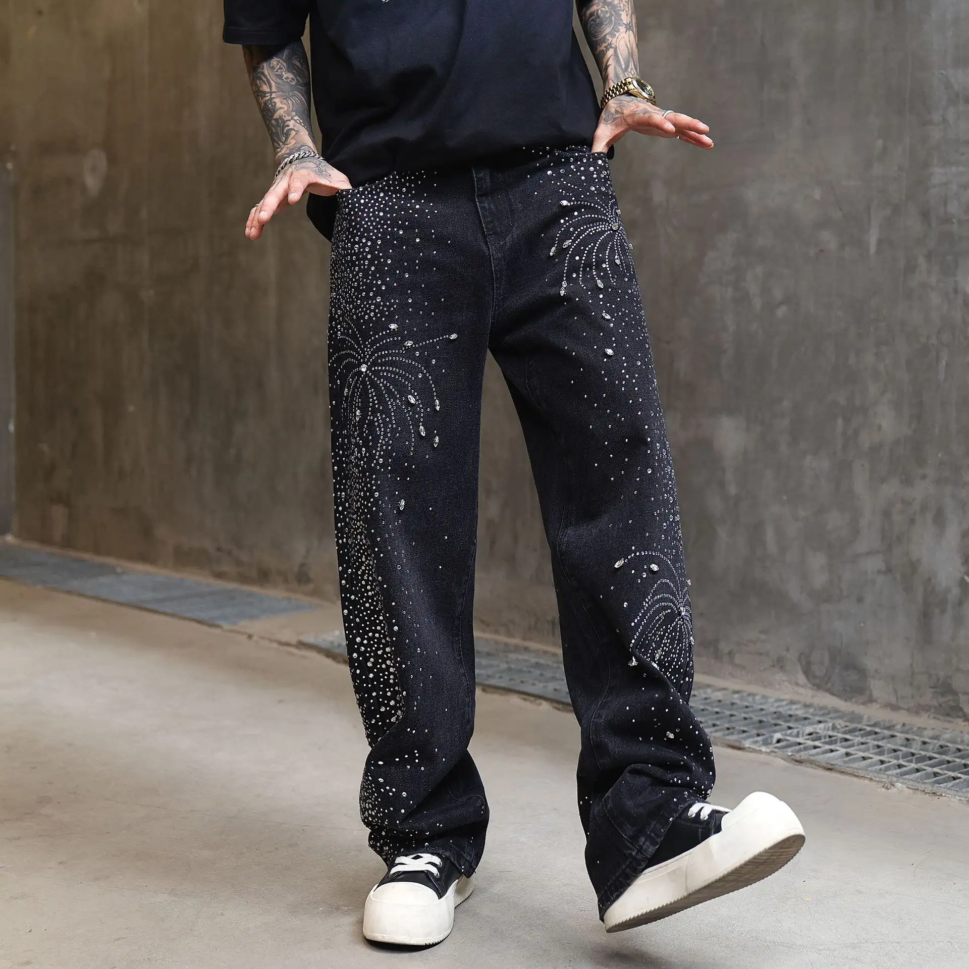 Men's High Street Washed Straight Full Diamond Design Jeans