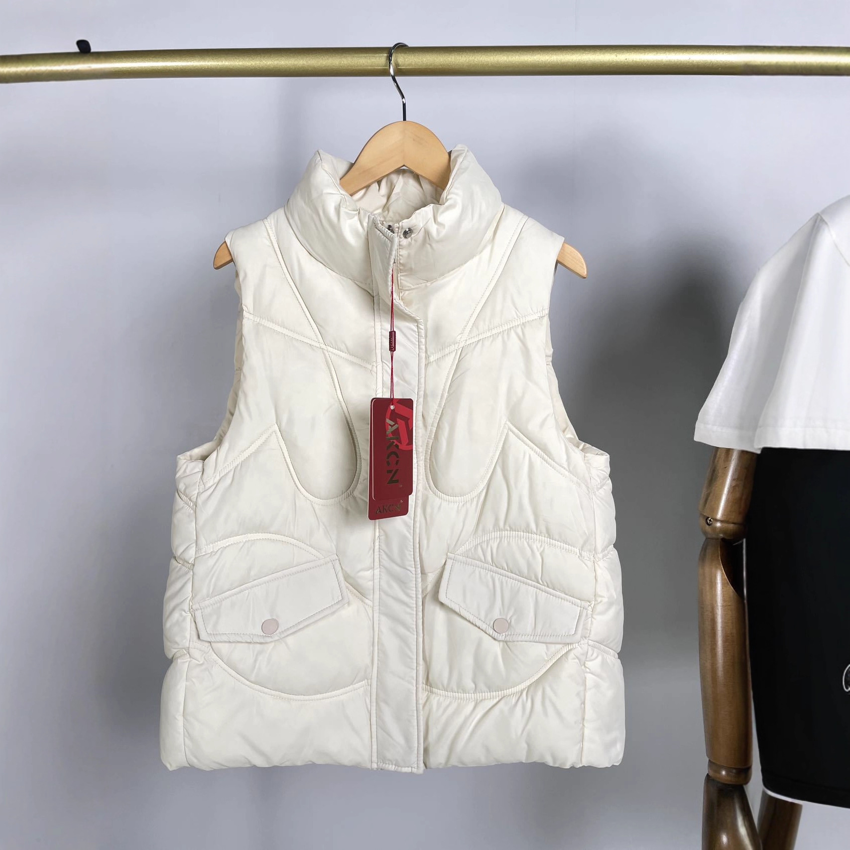 https://cf.cjdropshipping.com/quick/product/6a4e3eb3-d774-4dc4-a1e9-599c4ea5eff3.jpg