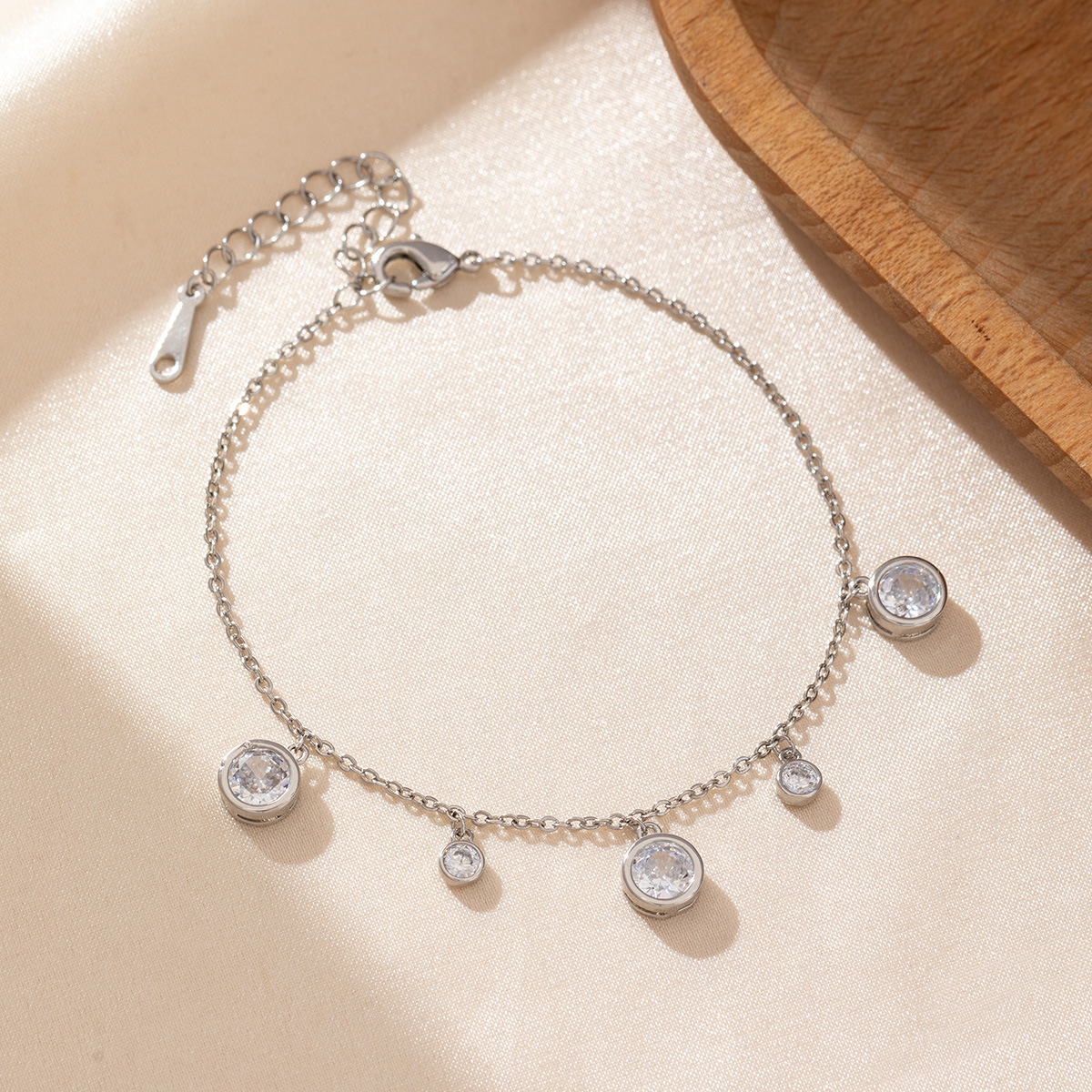 Versatile Stacked-Style Fashionable Bracelet For Women