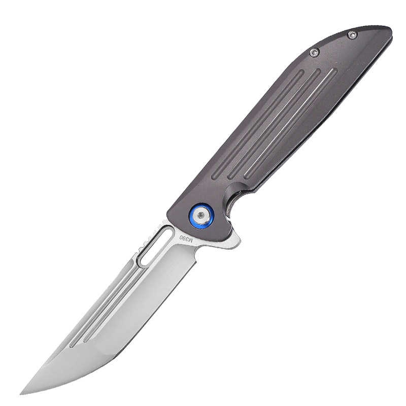 Titanium Alloy Steel Core Outdoor Folding Knife
