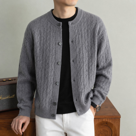 Cable-Knit Cardigan, picture 4 of 8
