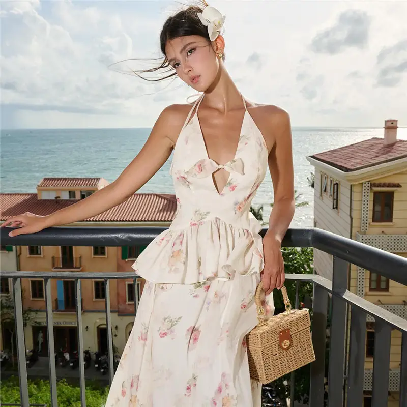 Summer New Gentle Style Floral Print Slimming Deep V-Neck Top With High-Waist Skirt Womens Outfit
