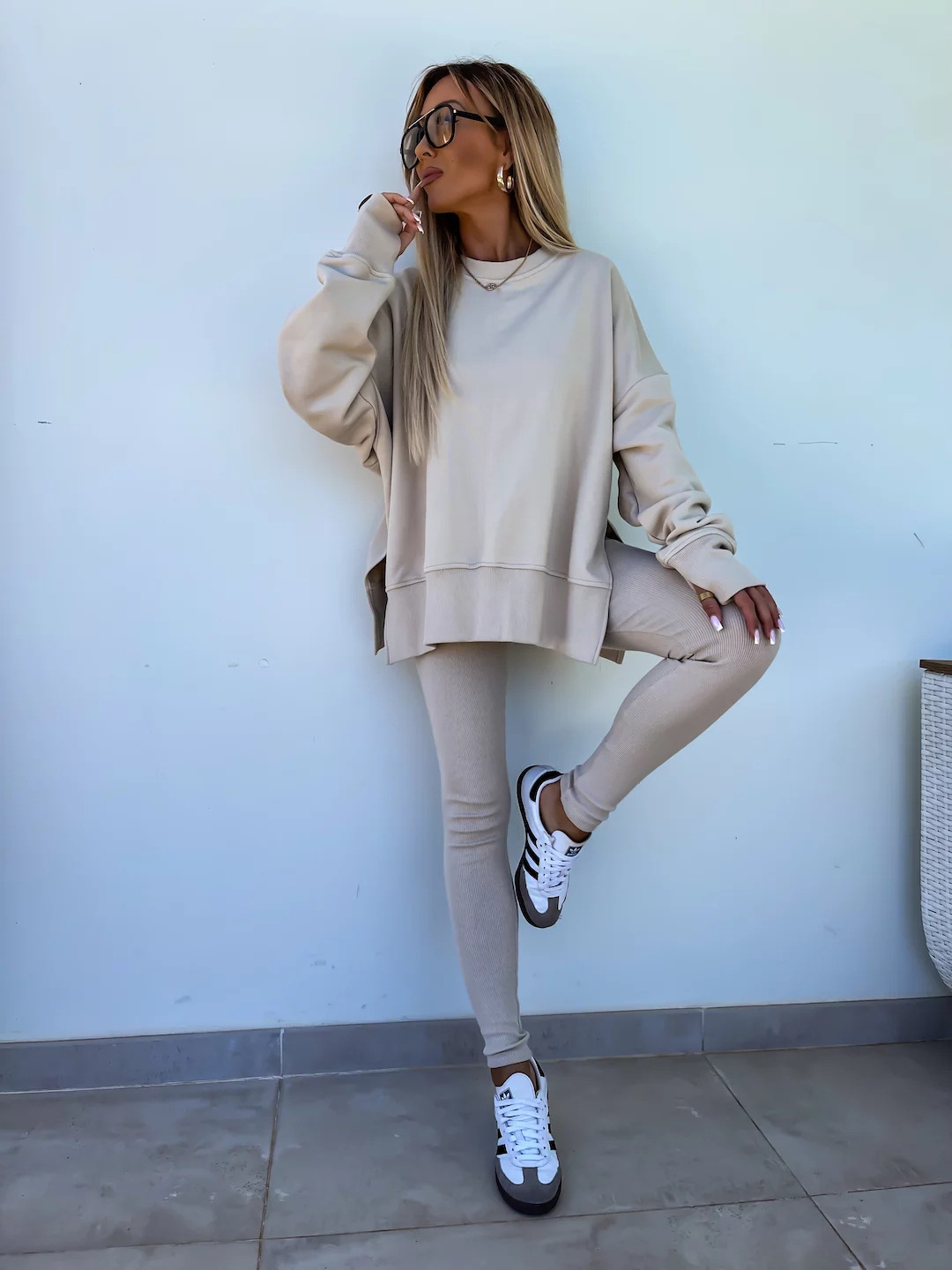 Casual Loose Sweater Suit with Tight Trousers. Product information: Color: apricot, red, khaki, pink, blue, purple, orange, green, black Sleeve type: regular sleeve Pants length: trousers Main fabric composition: Polyester (polyester fiber) Size: S,M,L,XL