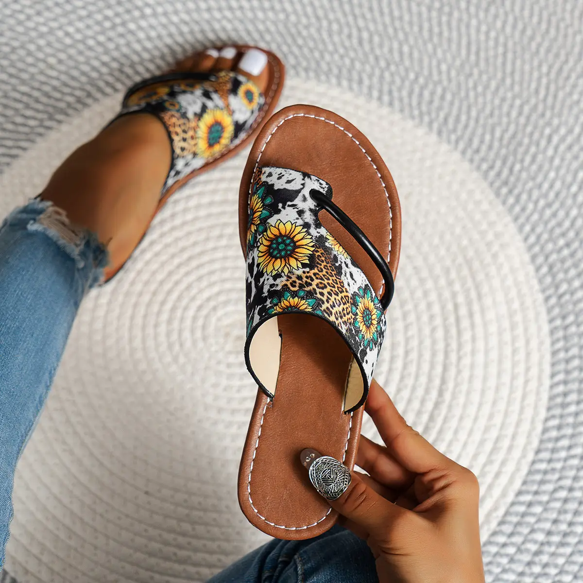 Women's Breathable Printed Toe Covering Sandals