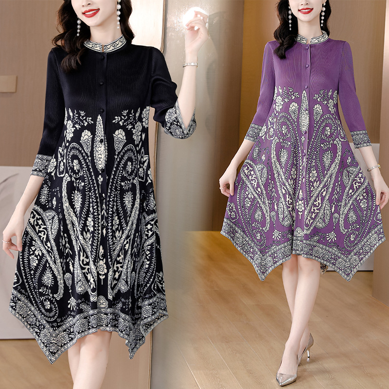 Pleated Print Long-Sleeve Dress, picture 8 of 8