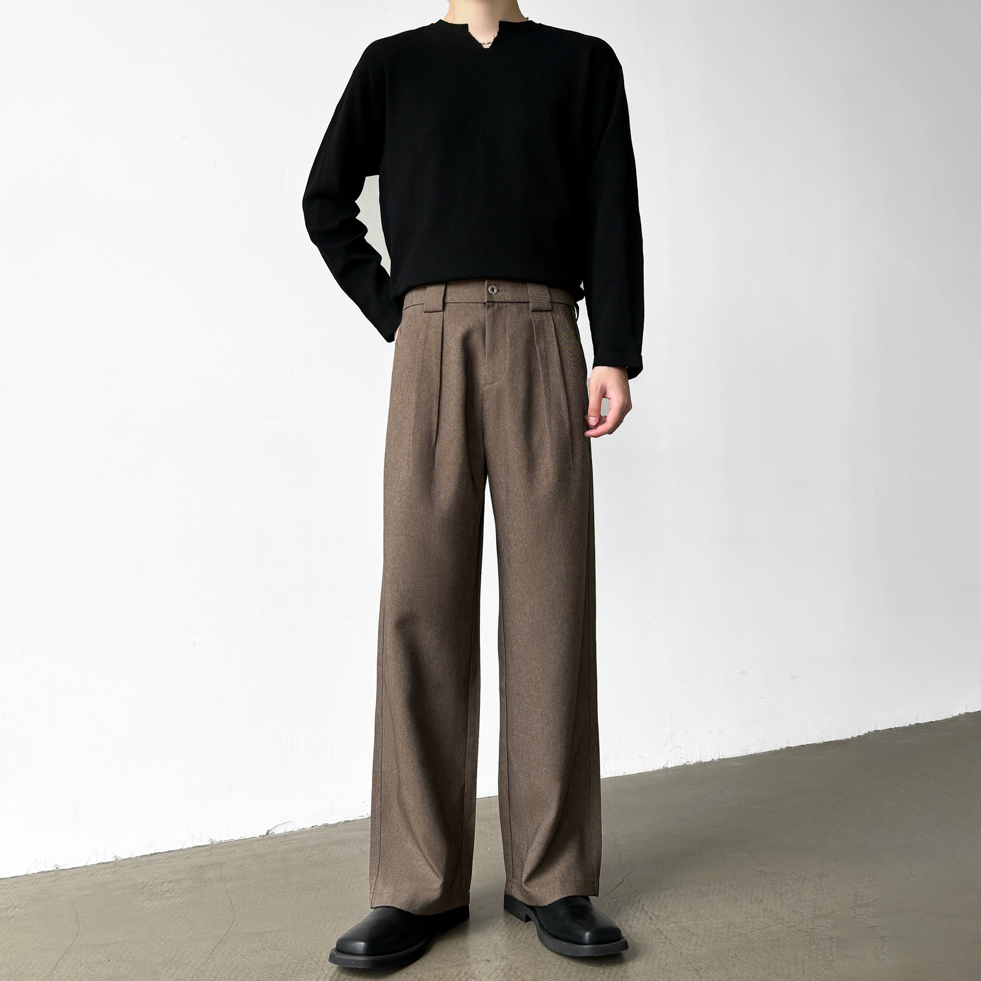 Three-needle-stitch A-line Straight-leg Relaxed-fit Mens Suit Pants