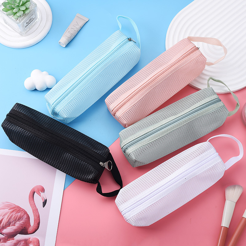 Portable Travel Makeup Bag For Storing Cushion Foundations And Lipsticks