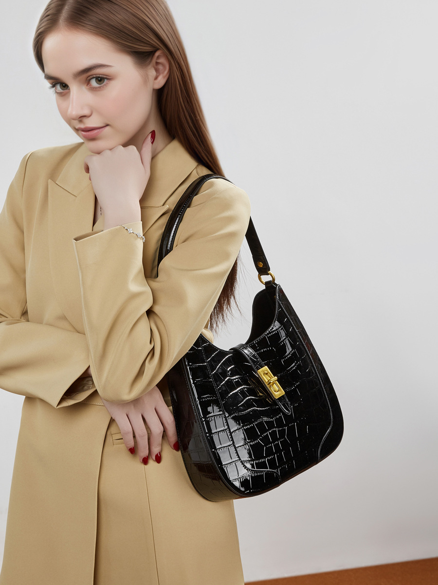 Arrival Large-Capacity Crocodile-Pattern Cow Patent Leather Under-Arm Womens Shoulder And Crossbody Bag thumbnail 5