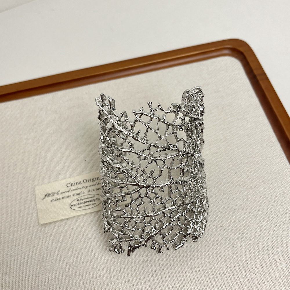 Textured Coral-Shaped Bracelet, picture 5 of 5