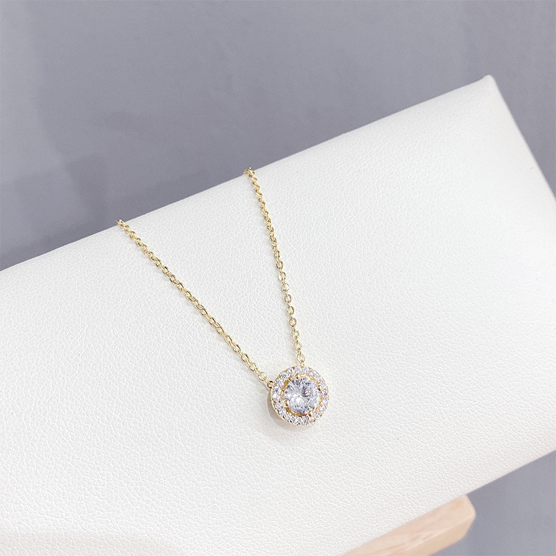 Women's Single Zircon Circle Personalized Fashion Necklace