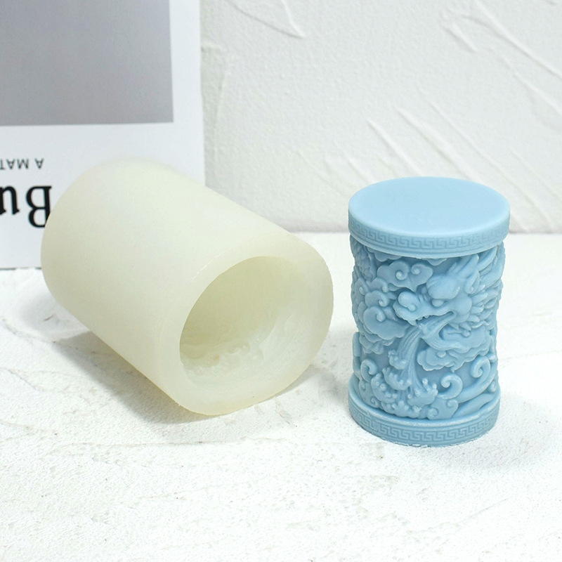 Embossed Dragon Pattern Plate Cylindrical Aromatherapy Candle Silicone Mold