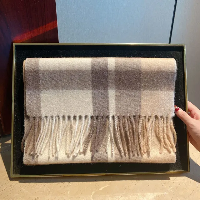 Edinburgh Scotland Edinburgh Plaid Scarf Winter New Wool Cashmere Warm Style21 - Shop at LoveMi
