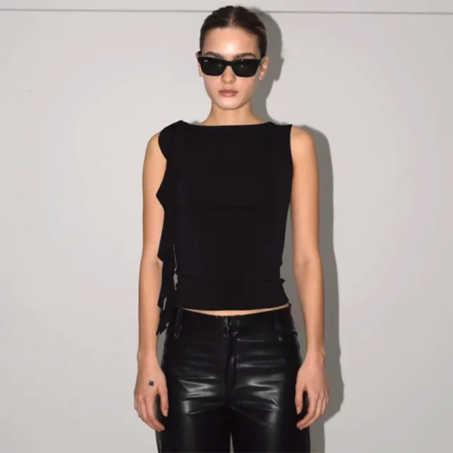 Solid color Sleeveless Ruffled Fringed Tank Top Black - Shop at LoveMi