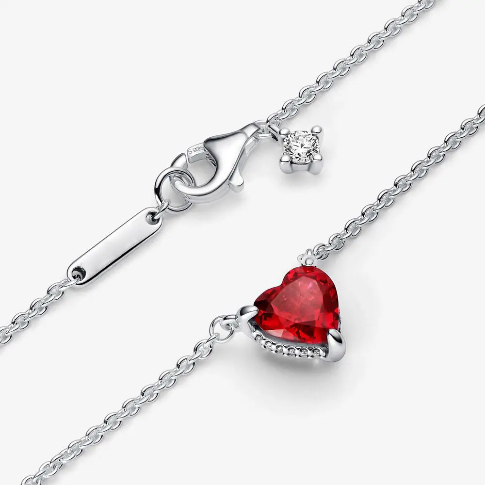 Shining Halo Heart-shaped Pendant Clavicle Chain Ruby Necklace