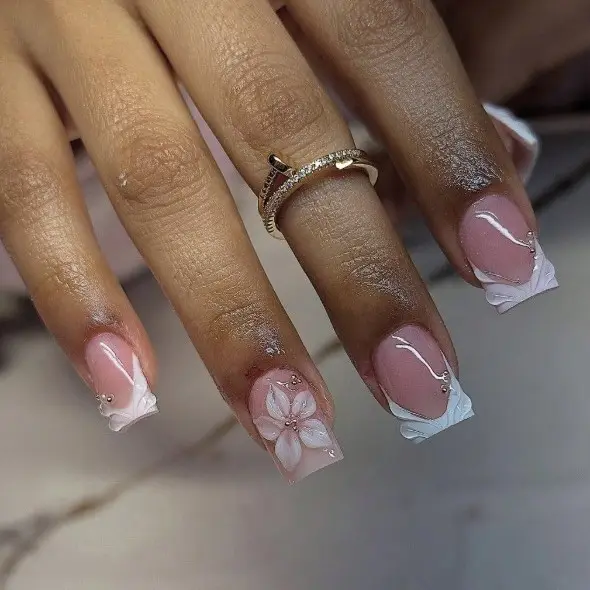 Sweet French-style Womens Wearable Nails
