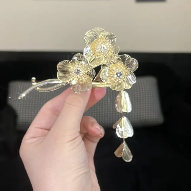 Butterfly Tassel Flowers Hair Clasp Banana Clip Flower Banana Clip - Shop at LoveMi