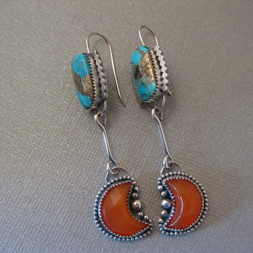 Popular Retro Earring Pendant For Ladies