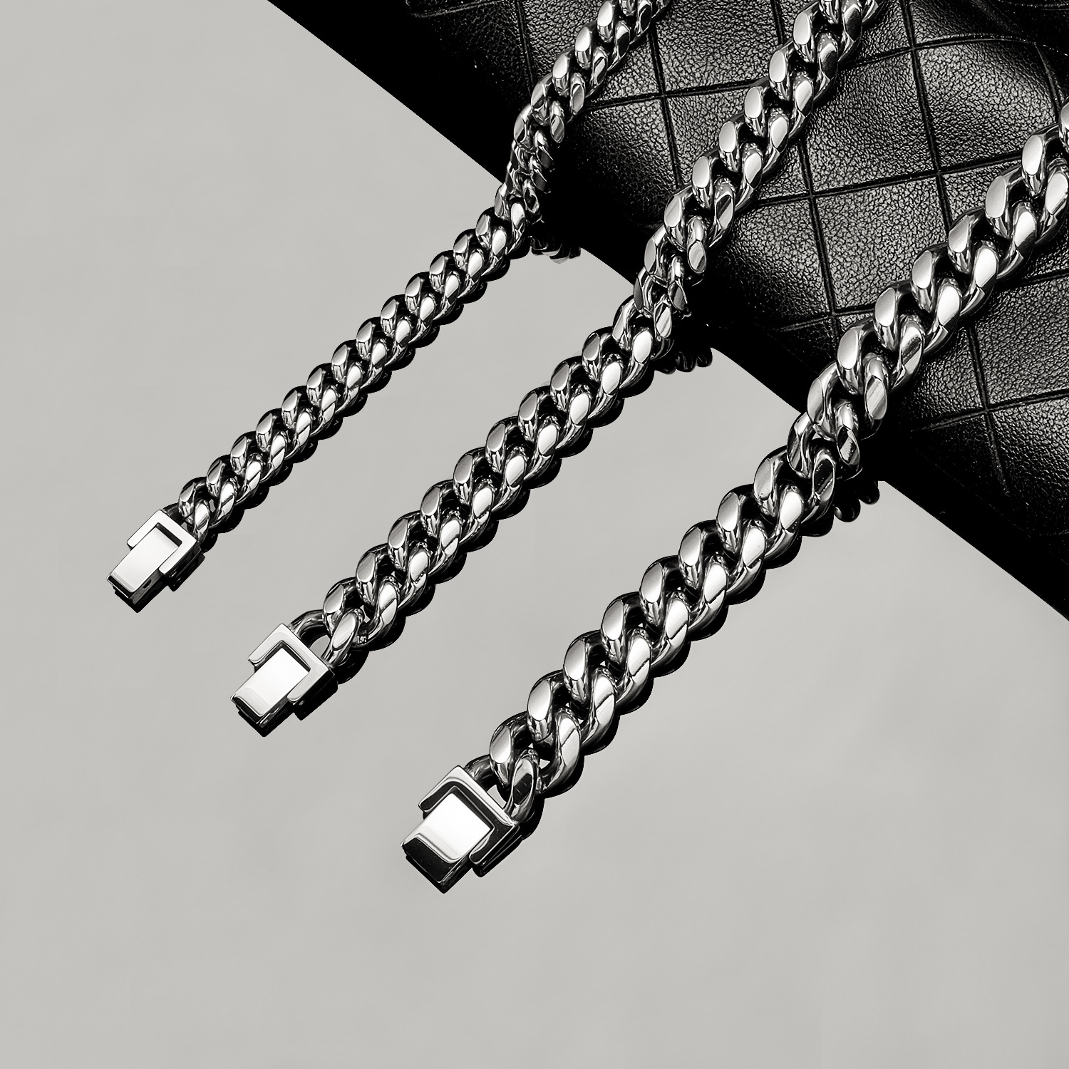 Steel-Colored Encrypted Stainless Steel Titanium Hip-Hop Mens Necklace