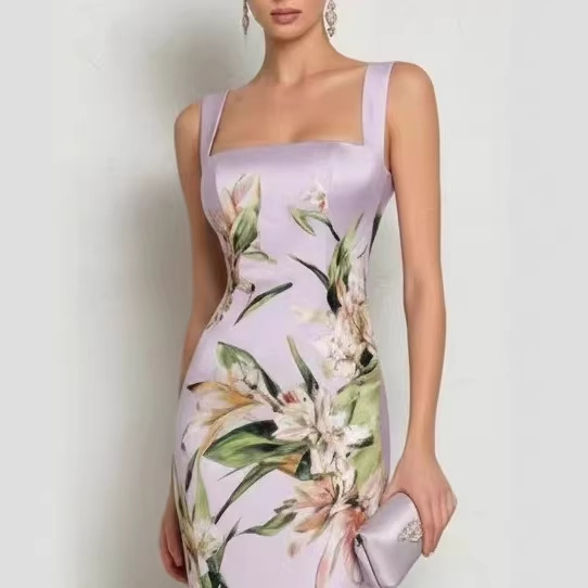 Strapless Sleeveless Sheath Dress With A Back Zipper For Women