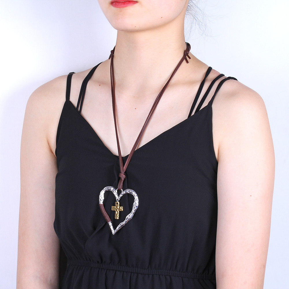 Simple Retro Cross Heart Pendant Necklace