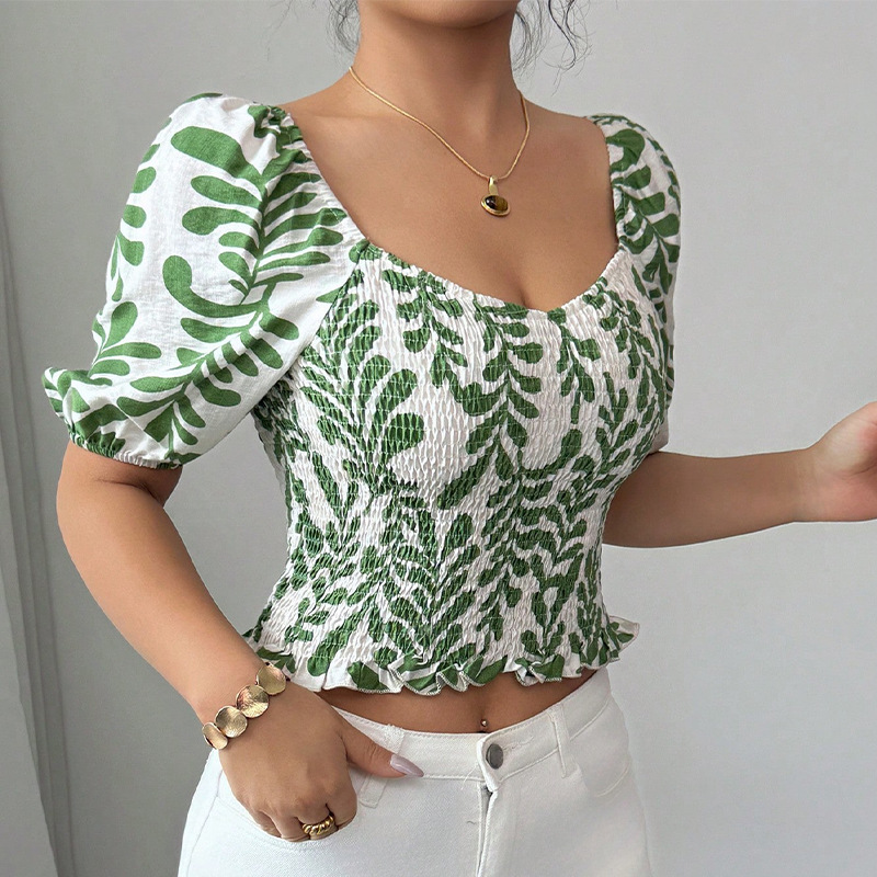 Women's Short Shirt Smocking Slim Top