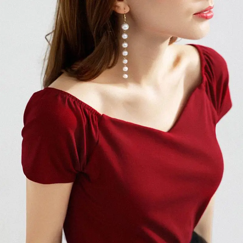 Cotton Women's Short-sleeved T-shirt - Cherry Red Chicken Collar