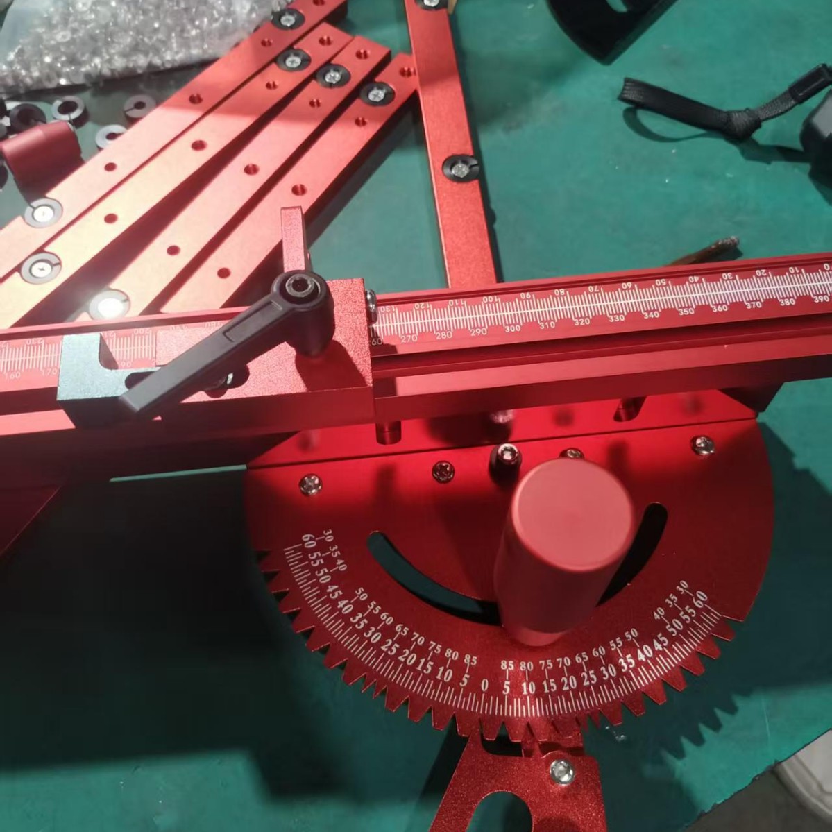 Aluminum Alloy Woodworking Push Handle With Adjustable Angle