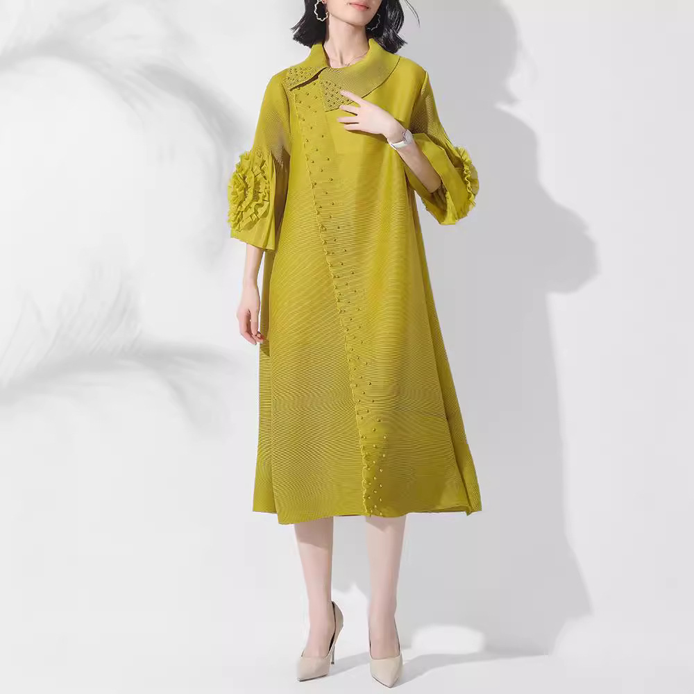 Lapel Loose Slimming Beaded Plate Flower Bell Sleeve Elastic Shake Skirt