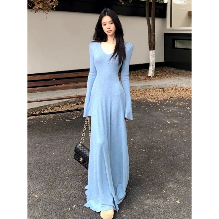 Knitted Women's Autumn And Winter Design Temperament Waist controlled Dress Blue - Shop at LoveMi