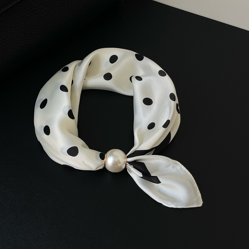 Scarf And Neckerchief Lazy Magnetic Clasp New Style Lightweight And Thin