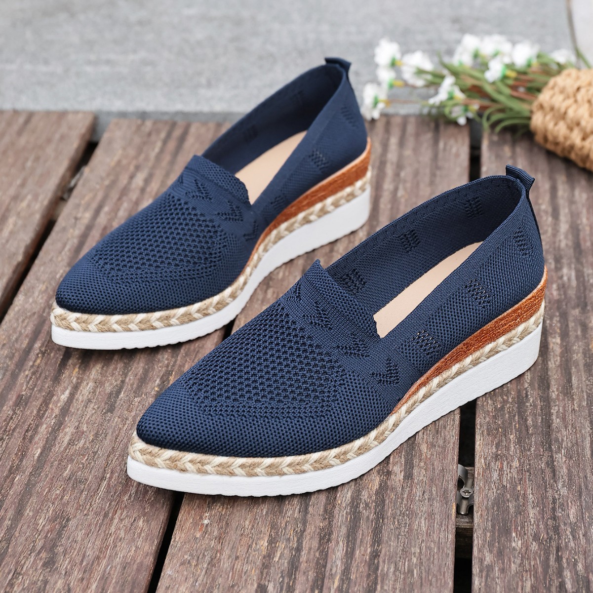 Women’s Woven Rope Platform Snakeskin Pointed-Toe Flats