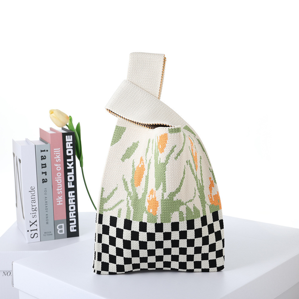 Contrast Color Striped Checkerboard Knitted Shopping Handbag — foto 9