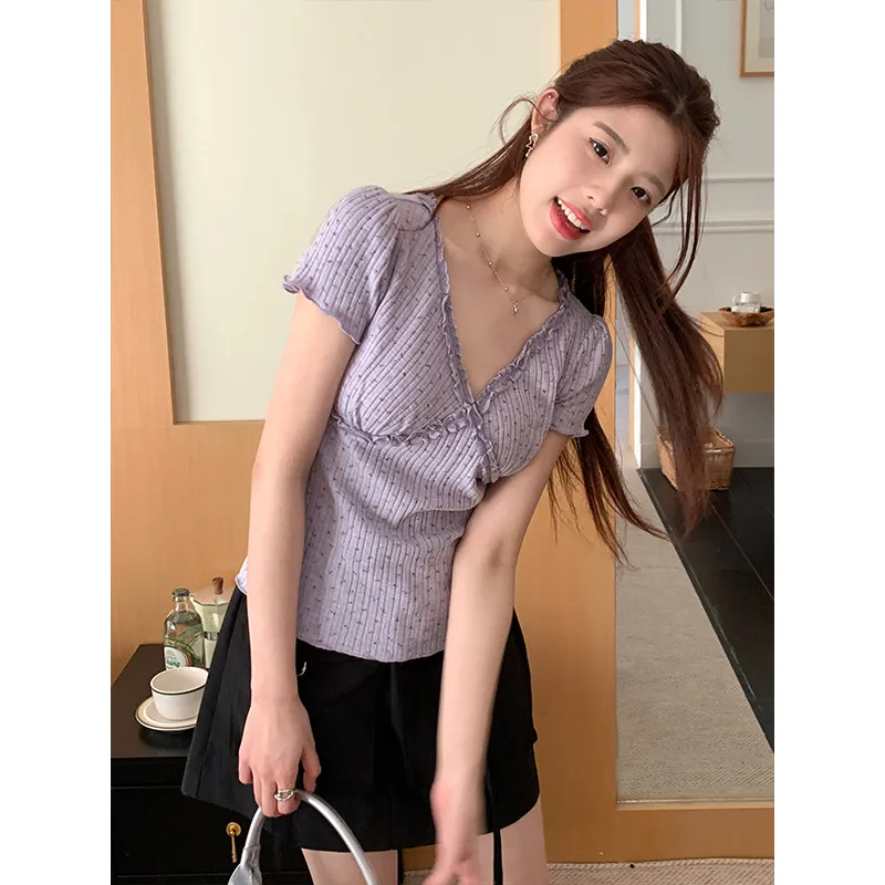 Women's Lace V-neck Short-sleeved T-shirt Slim-fit Crop-top - Purple