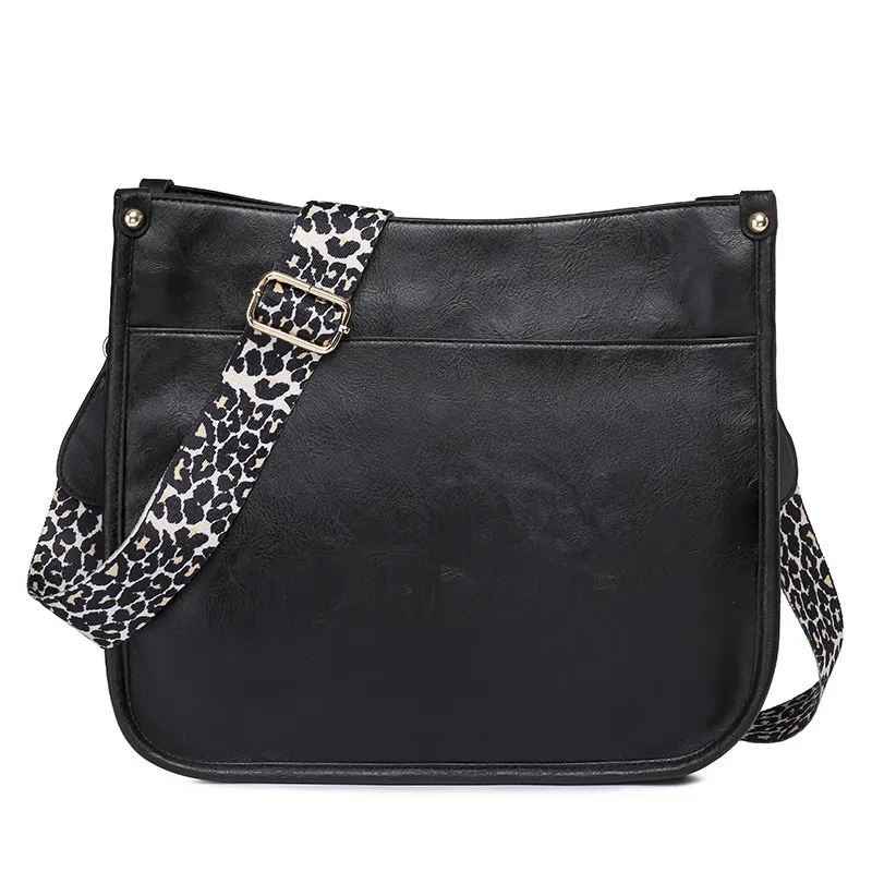 PU Leather Casual Shoulder Messenger Bag Leopard Print Shoulder Strap Tote Bag Large Capacity Minimalist Design - Black