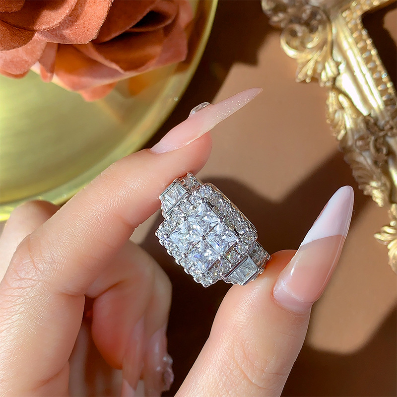 https://cf.cjdropshipping.com/quick/product/6d9dd74a-5193-4e8c-ae73-24dbf608cafc.jpg