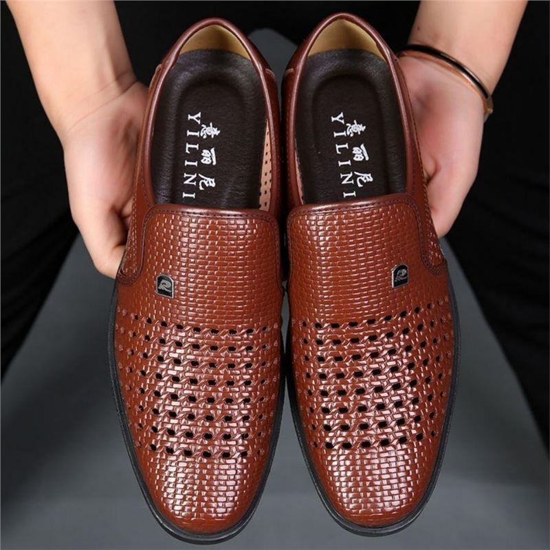 Mens Breathable Hollowed-Out Casual Leather Sandals