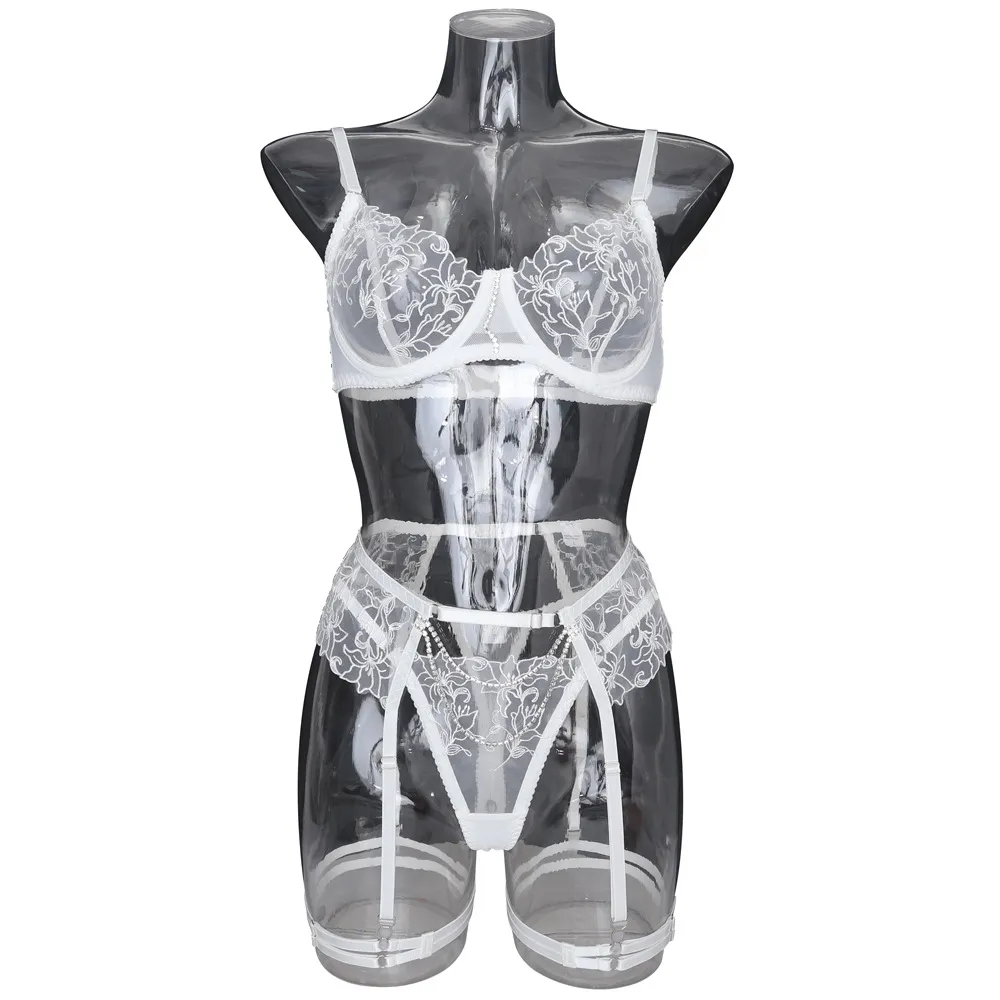 Chain Flower Embroidered Underwear Bra Set Female - White