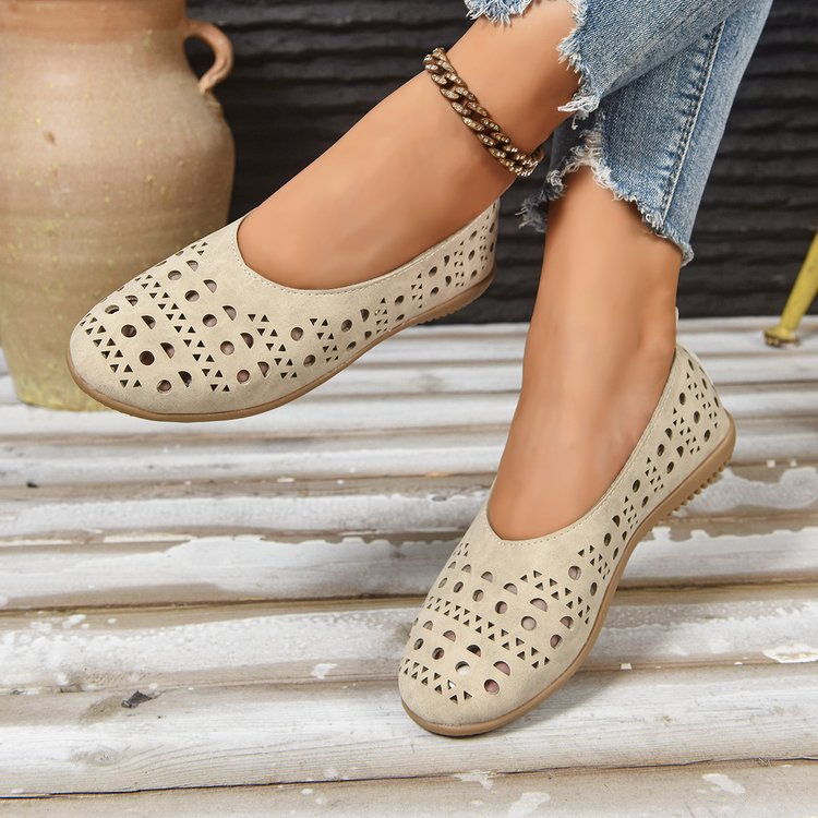 Women's leather wedge pumps – close-up detail