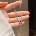 French-style Vintage Chic Minimalist Black Zircon Petite-waist Necklace view 2