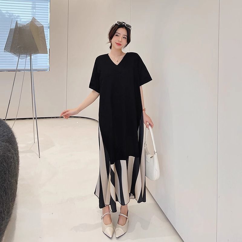 Plus Size Women's Loose Long V-neck T-shirt Dress