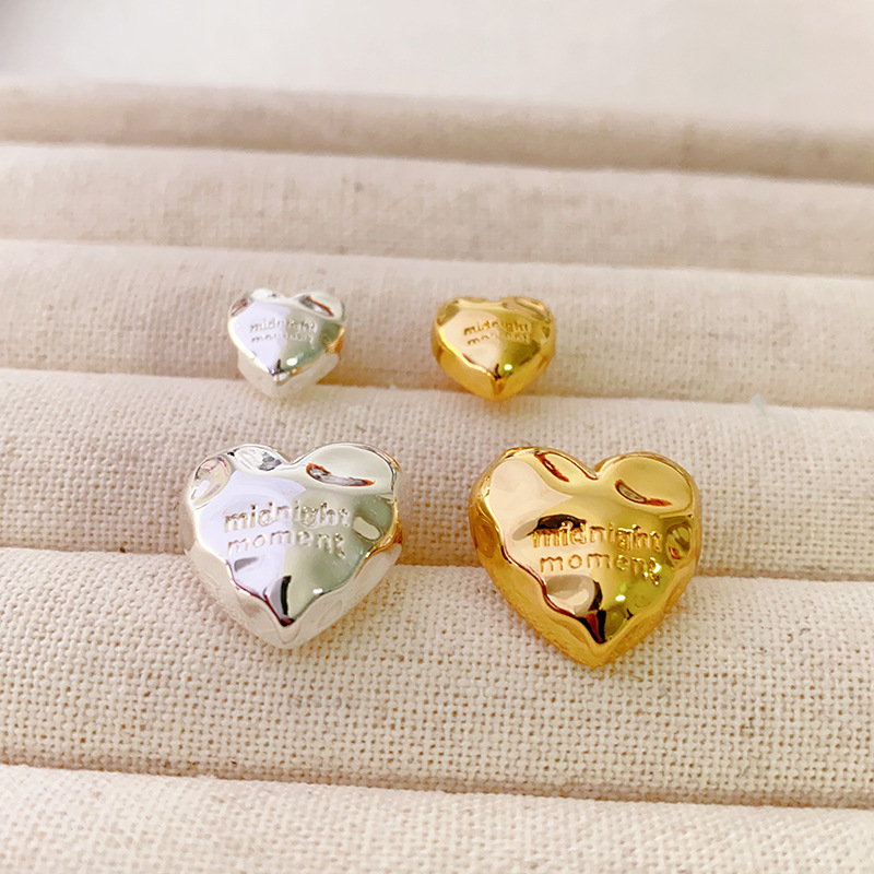 Fashion Heart-shaped Concave-convex Peach Heart Stud Earring