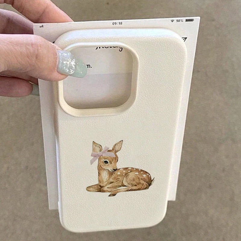 Creative Cartoon Deer Skin Pattern Silicone Phone Case - Image 4
