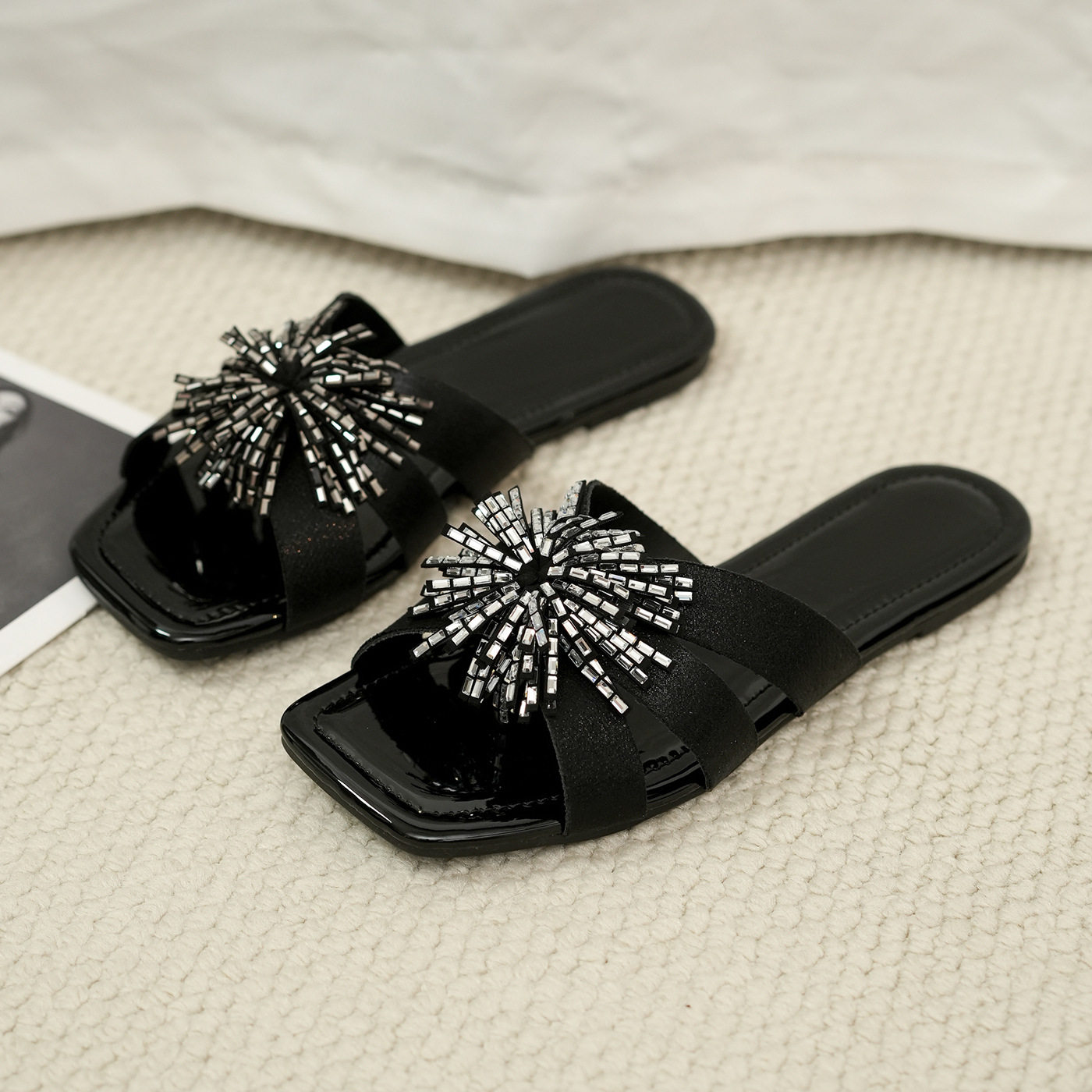 Rhinestone Firework Versatile Flat-soled Outdoor Slide Sandals