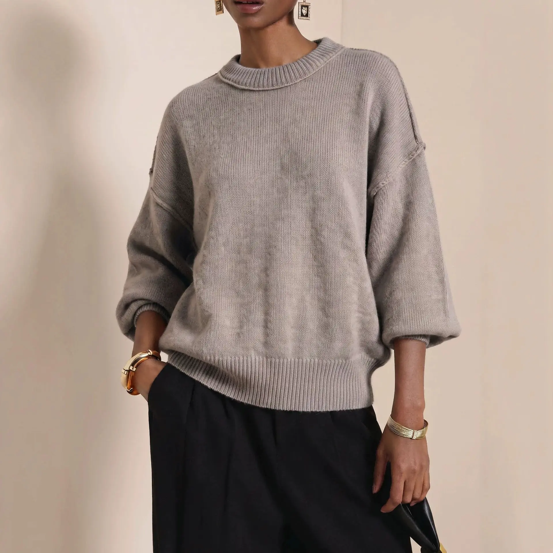 New Solid-color Crew-neck Pullover Sweater